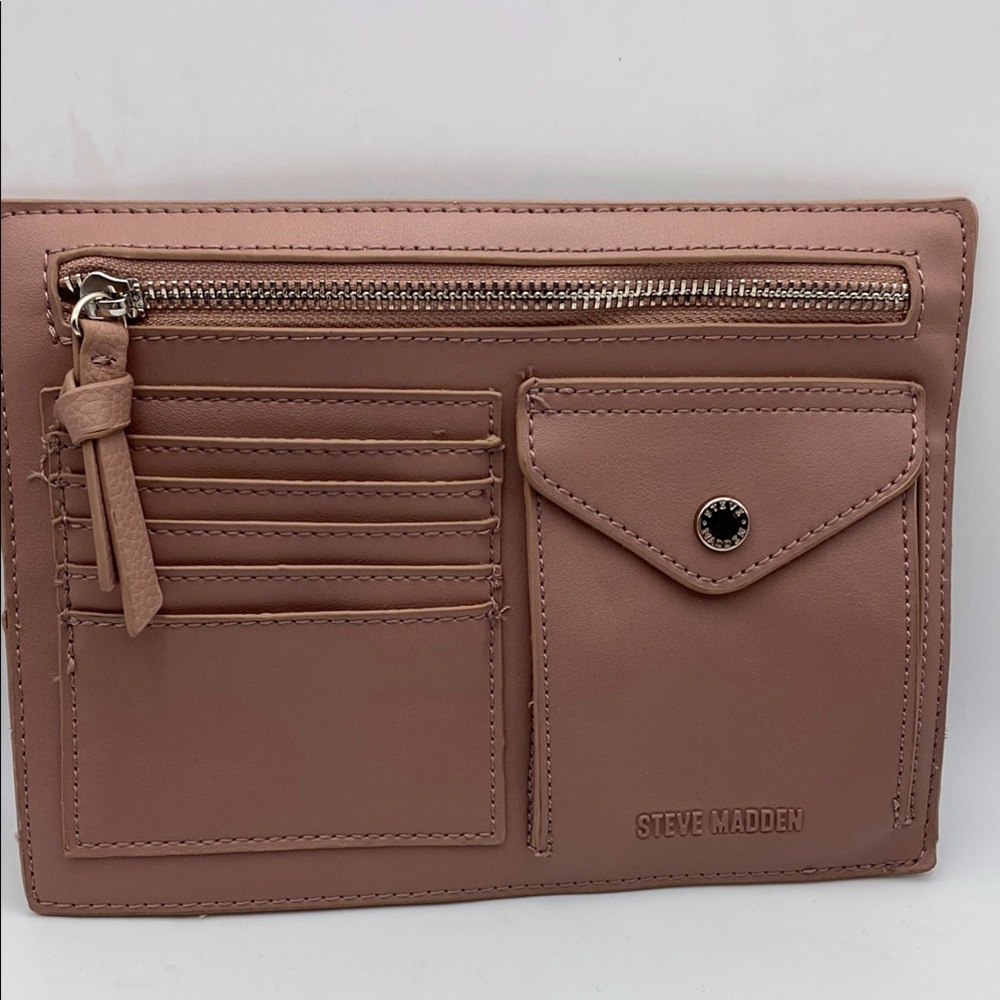 Steve Madden Faux Leather Wallet Clutch Beautiful Mauve Color